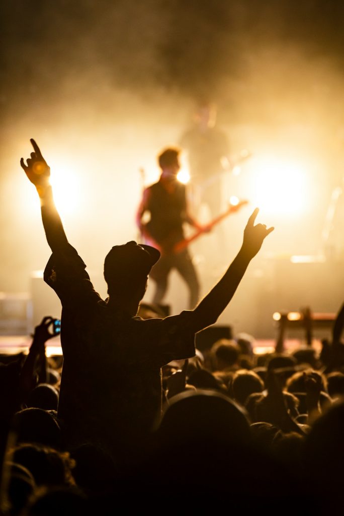 Beispielbild Konzert mit Bühnenlicht